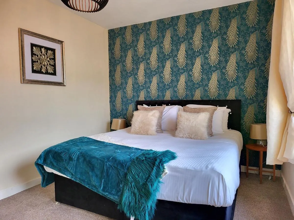 3 Bedroom Aprtmt At Sensational Stay Serviced Accommodation Aberdeen- Froghall Avenue